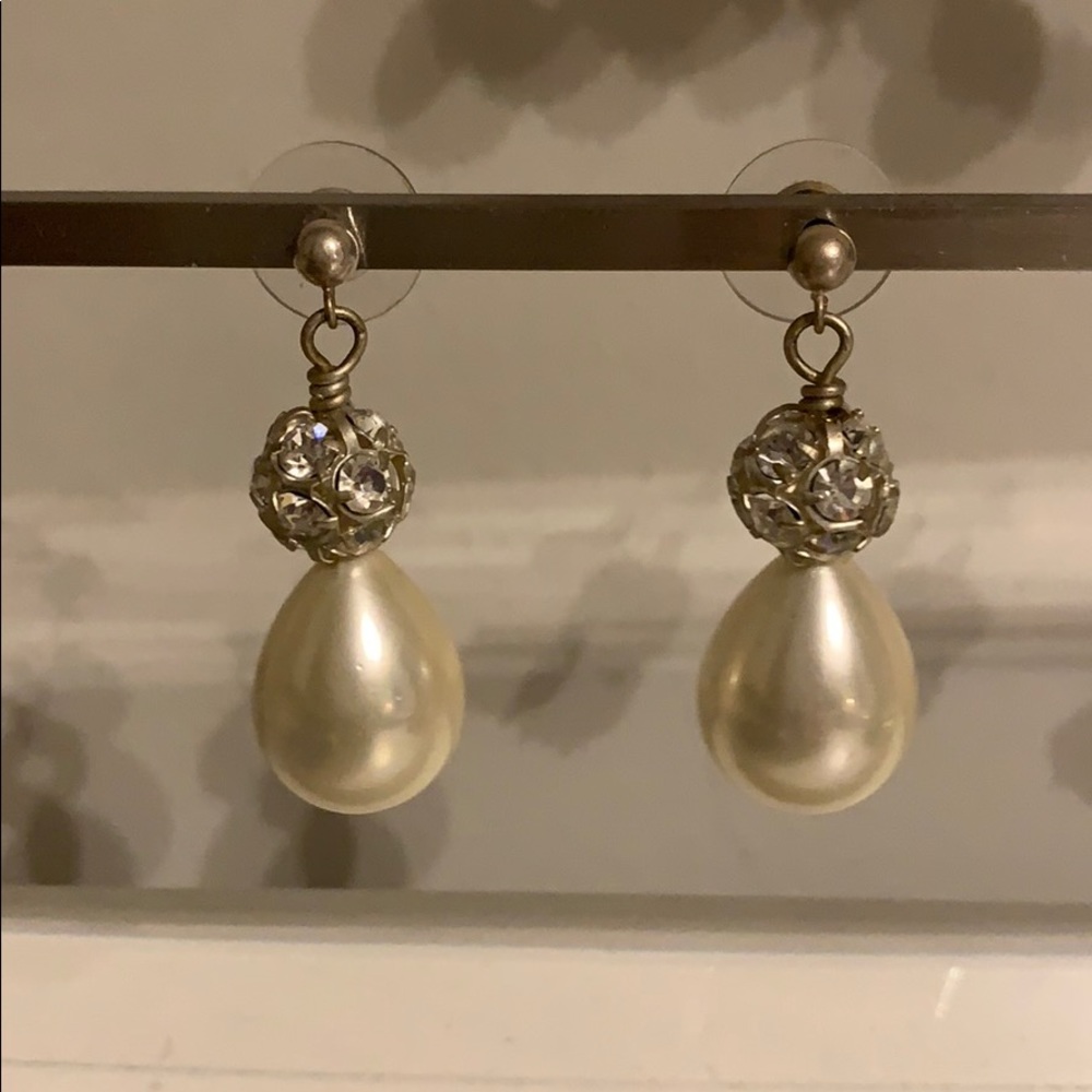 Perfect holiday earrings